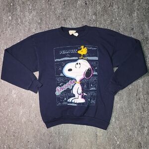 Vintage 80s. Made in USA. Peanuts Snoopy Graphic Navy Crewneck Sweater.RARE. L